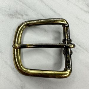 Rounded Simple Basic Belt Buckle
